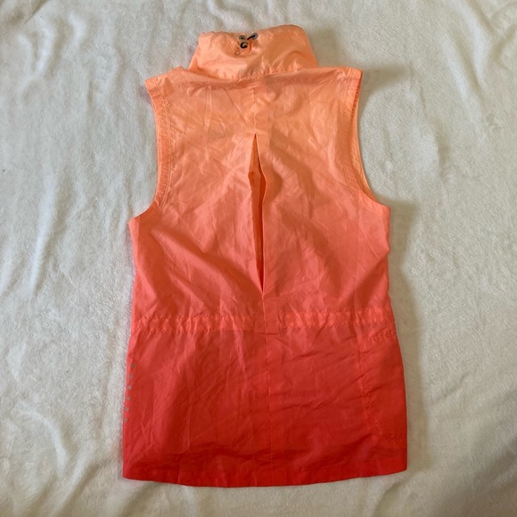 Pink and orange ombré Nike vest - Picture 2 of 4